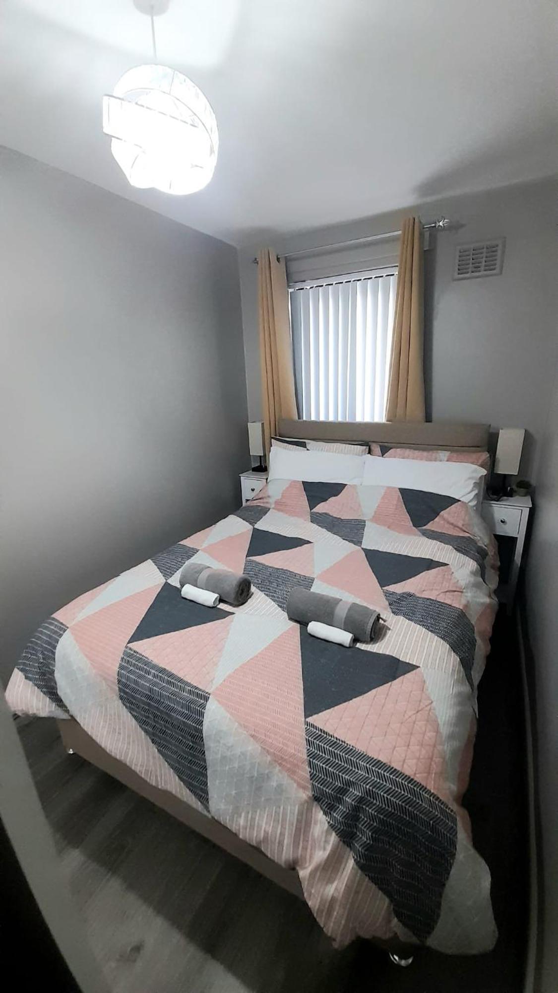 293 Holiday Home- Free On Site Parking Belfast Luaran gambar